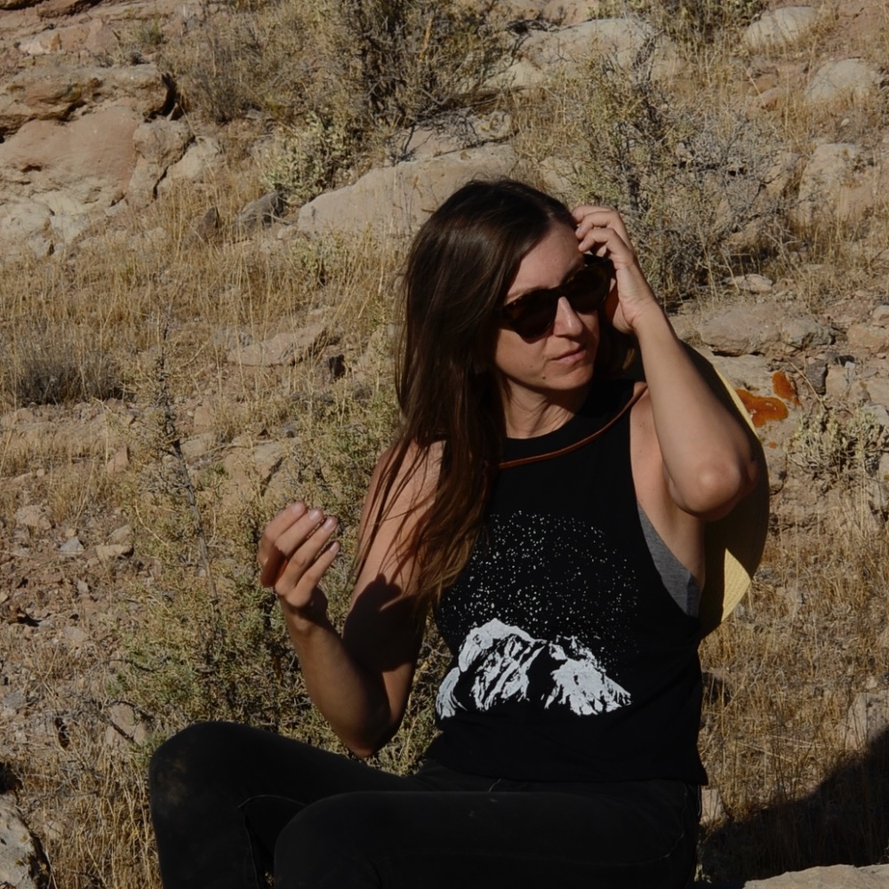 Meet your Posher, Courtney Leigh